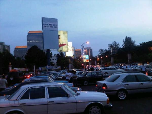 160KR tercatat hadir di SOTR Regional JADETABEK & BOGOR <a href="/MBClubINA/">MB Club Indonesia</a> di Patung Panahan Gerbang Barat Senayan sore ini.