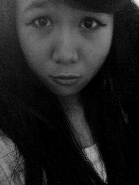 eraflalala's tweet photo. hee , im bored http://t.co/l1OOrjbn