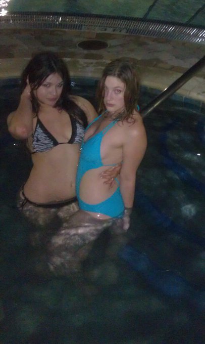 you missed us smacking each other like mad bitches then  we kissed and made up...#wildthings http://t<a href="/tag/wildthings"class="tags"><span>#wildthings</span></a>