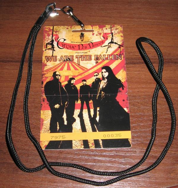 Just get my #CirqueDesDamnes  by <a href="/WeAreTheFallen/">We Are The Fallen</a> Thank you, guys, it's awesome! Wait for your new music!