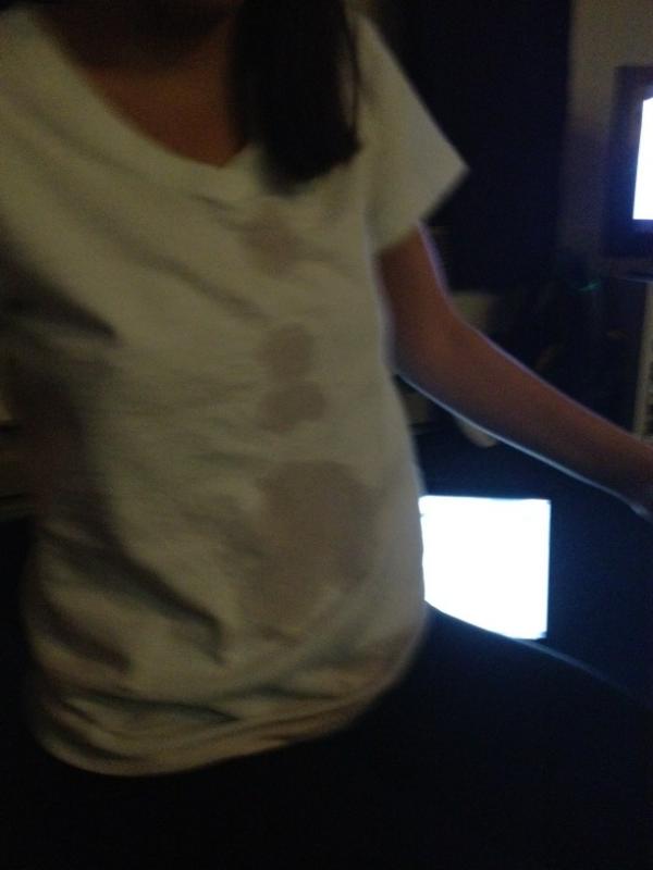 melisscardoso's tweet image. This is what happens when you drink a bottle of wine by yourself #lisaproblems