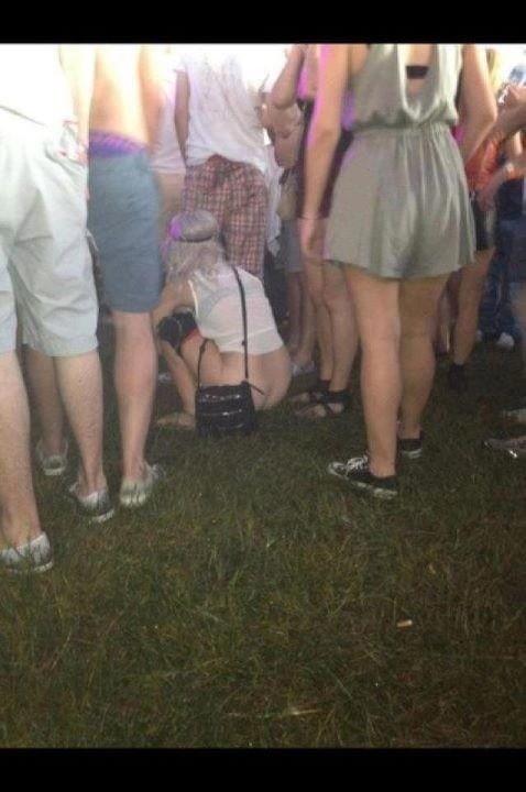 wok86's tweet photo. when ya gotta go, ya gotta go #thelinewastoolong http://t.co/iNK6JEtK