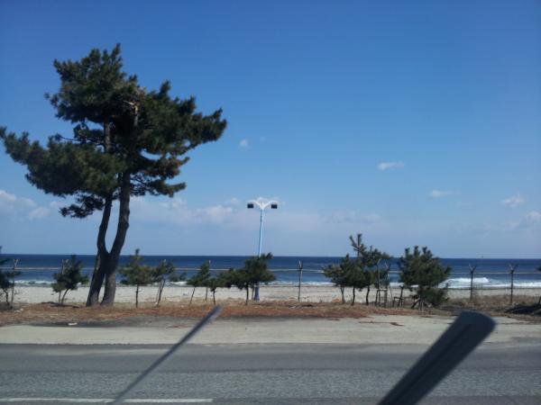 orangeship1's tweet photo. 맑은하늘 차가운바람 거센파도ᆢ 
조으다~ http://t.co/buE0EStd