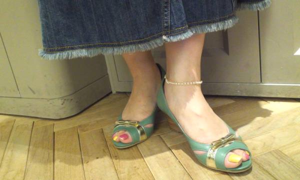 picheabahouse's tweet photo. 【ルミネ1　3階ピシェアバハウス】
オリジナルのアンクレットが入荷しました★
華奢なデザインで、お値段も可愛いですよ！
種類もたくさんあるので、見にいらして下さい★ http://t.co/aAL8Fvht