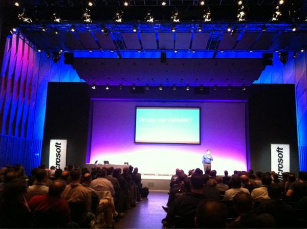 techtask's tweet image. Mit den neuen Features von #HyperV unter #WindowsServer8 hat VMware endgültig ausgedient, sagt #Microsoft #chw8