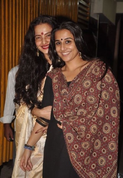VidyaBalanFC1's tweet photo. pic 2 Spotted @RealVidyaBalan and Rekha Watching Kahaani Together! http://t.co/27r09ac9