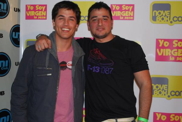 DiegomesaglioOK's tweet photo. #YoSoyVirgen con @coco_maggio http://t.co/hMQaaewr