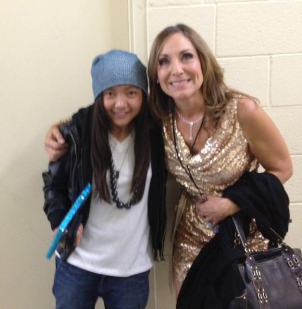 Sandrarosesings's tweet photo. @ChariceRomania @Charice is amazing.  I sang w her in Vegas w @David Foster. She is so tiny but powerful http://t.co/7VNEZwEk