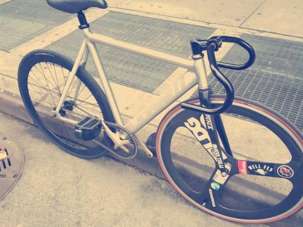 ChewyChirps's tweet image. LOW x WheelTalk x God and Famous @WheelTalkRoad @WheelTalkFixed