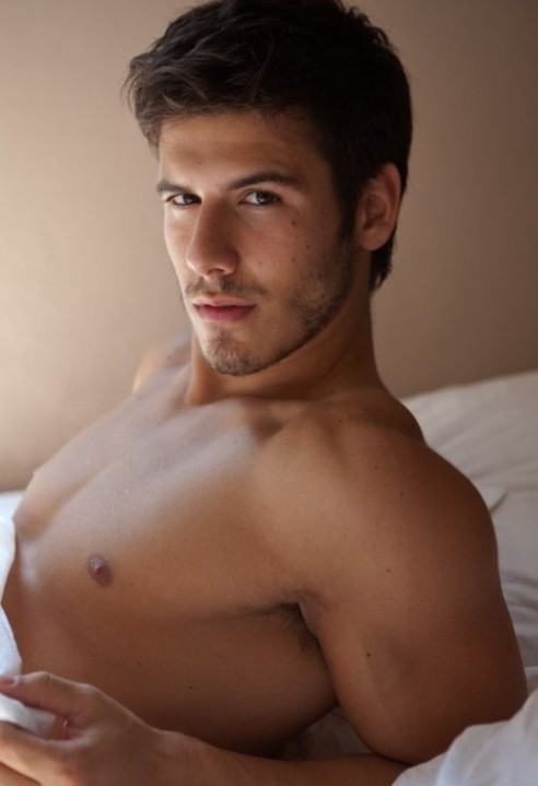 YourDailyFiXXX's tweet photo. Love this guy! RT for your followers they will love it too! #YourDailyFix http://t.co/fBkgF29q