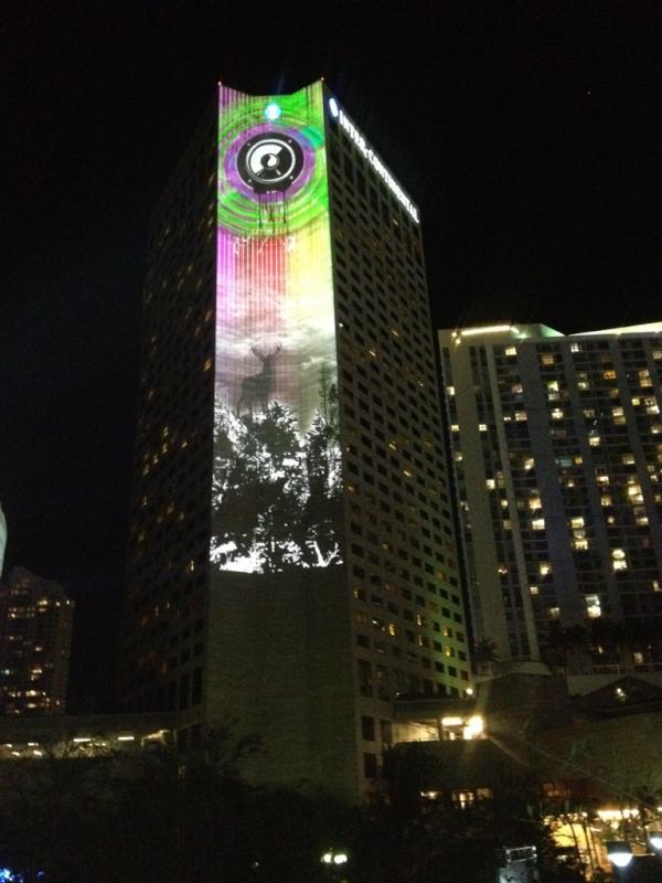 SenovvA's tweet image. "@Integrated_VP: One of my personal faves.@davidguetta going off on the main stage. #rbmindmeld @ultramusic @SenovvA http://t.co/0YqHGVt9"