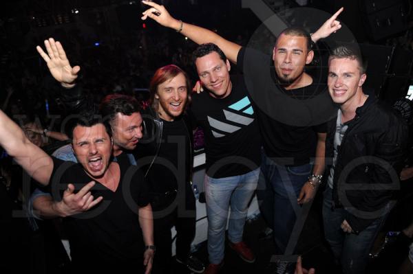 nickyromero's tweet photo. Great night playing at @FMIF @LIVMiami .. here a pic of the crew @davidguetta @tiesto @djafrojack and me! #WMC2012 http://t.co/nd9L5ahs
