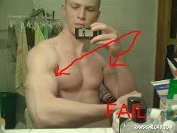 ozkerbiatch's tweet image. #ItDoesntLookGoodWhen you dunno how to use photoshop.