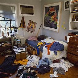 RefineSociety's tweet image. #ItDoesntLookGoodWhen your room look like this