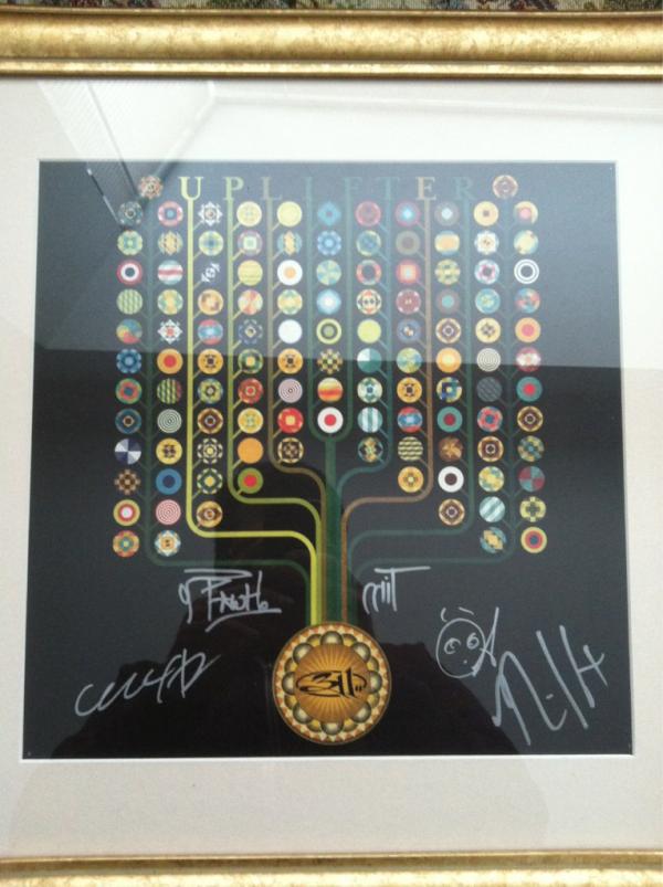 joesfpatterson's tweet image. @311 @NickHexum @pnut I am a proud new owner of an autographed Uplifter album. #311Love #311 #311Unity