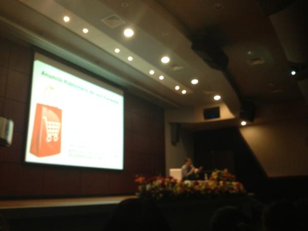 Vision_Negocios's tweet photo. Damos inicio a la conferencia de franquicias, impartida por Sergio López Ake. Grupo Holding del Golfo http://t.co/hkD23d0h