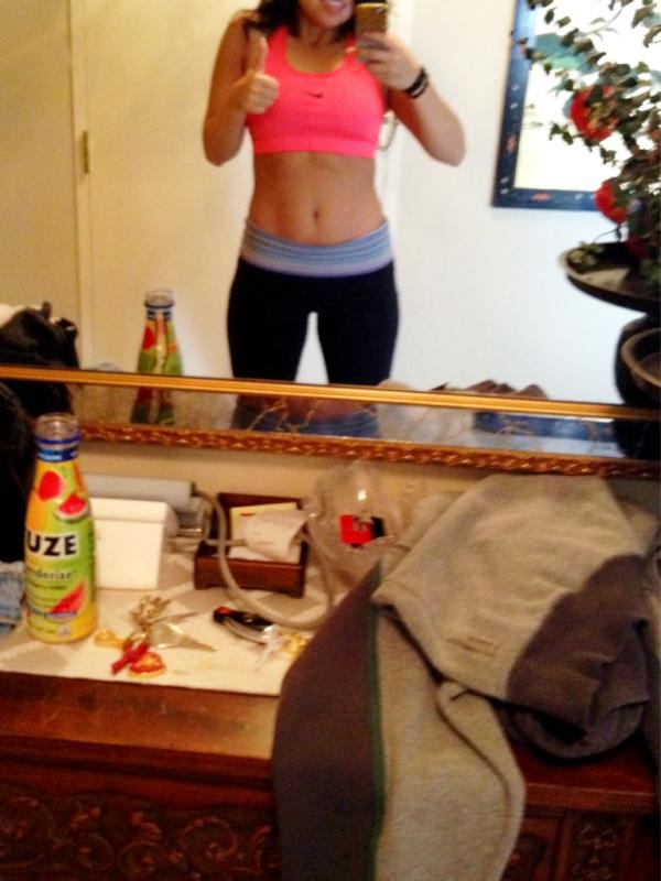 BIVNNKA's tweet image. Not bad for not being in the gym for 3 weeks. Time to start hitting the grind Again just in time 4 summa #2xaday!