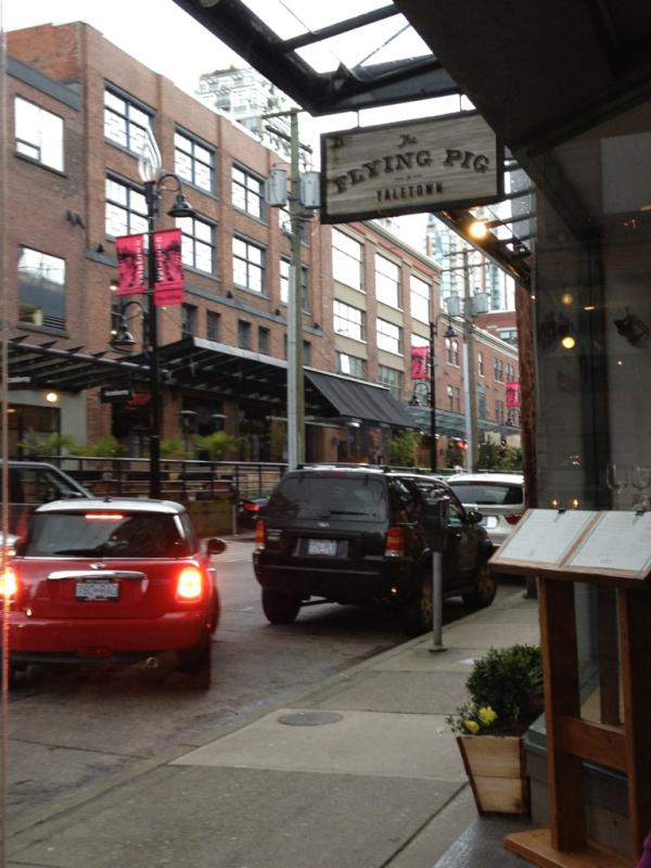 lisaszu's tweet image. Just enjoyed dinner at #theflyingpig #yvr   Reminds me of a cross between #modelmilk and #farm back in the #yyc
