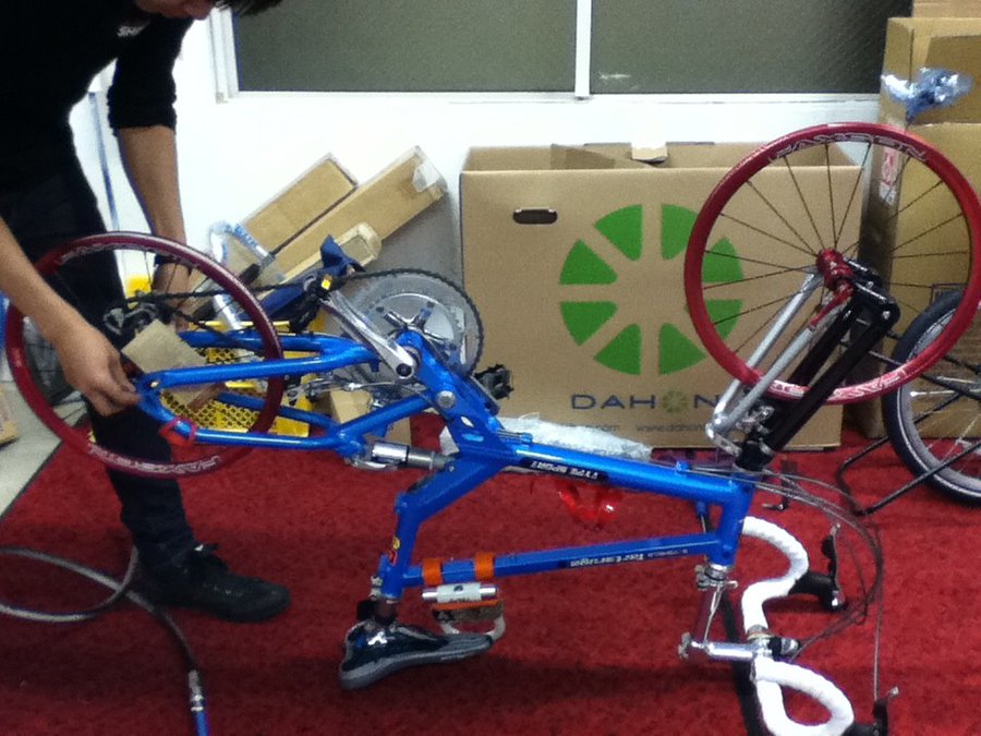 ロードバイク乗りの芸能人 有名人まとめ その4 意外なアノ人も自転車好きだった ロードバイク初心者女のブログ 目指せホノルルセンチュリーライド