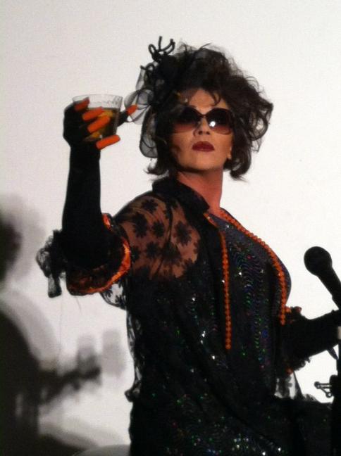 MissShotzie's tweet photo. The host, and star of the show. Girls Gong Wild @MADCAPTheaters @DowntownTempe http://t.co/myq94SPx