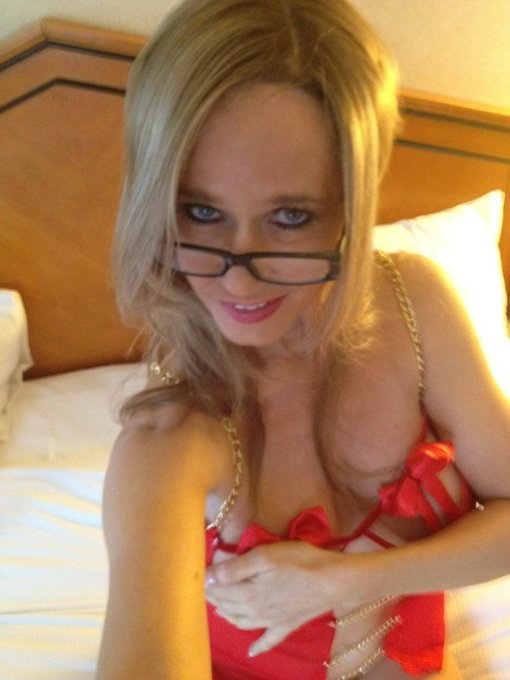 Happy Friday http://t.co/t1IT0PMs