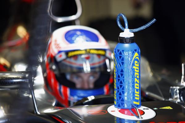 LucozadeEnergy's tweet photo. Want a #Lucozade Sigg bottle signed by @JensonButton or @LewisHamilton?! RT to enter, winner announced on Monday #F1 http://t.co/Ru2XwABh