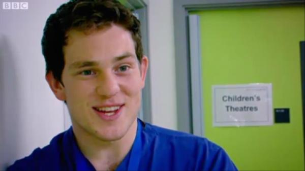 BBCJuniorDoctor's tweet photo. Smiler @Ben_allin charming his young patients ... and a few ladies too! http://t.co/5BMcUTM6