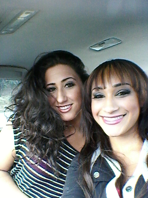 Driving with my queen@thevanessablake http://t.co/PYiFdFGO