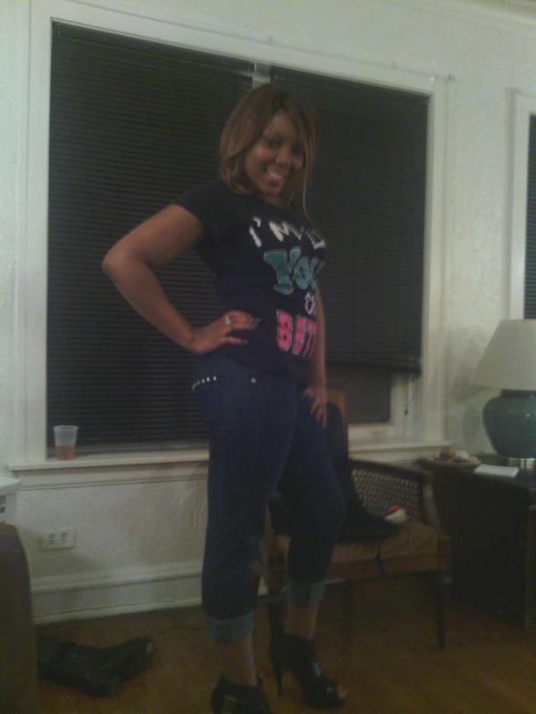 JuicyBox93's tweet photo. Chillin rite na http://t.co/IDwUPqsD