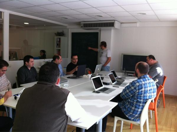 cerocult's tweet image. En el nuevo evento de #NsCoder_bcn