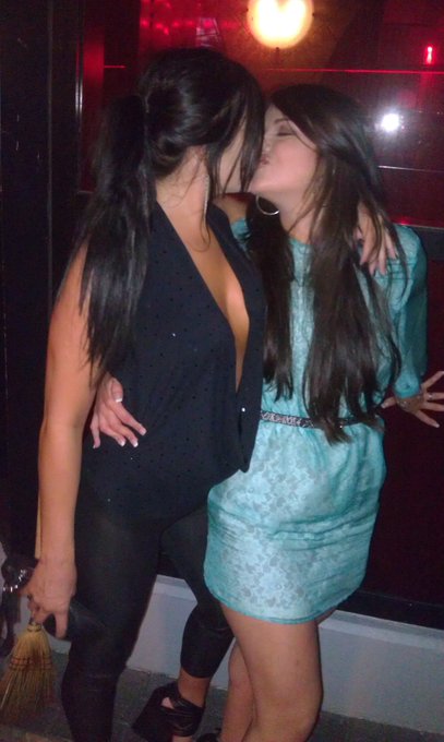 @haydenbellxxx @sadinegodiva #HardRockHotel http://t.co/iwxxKf8G<a class="tags" target="_blank" title="On Twitter" href="/?out=eyJ0eXAiOiJKV1QiLCJhbGciOiJIUzUxMiJ9.eyJpYXQiOjE3MjQ4ODAwMDIsImlzcyI6InR3cG9ybnN0YXJzLmNvbSIsIm5iZiI6MTcyNDg4MDAwMiwiZXhwIjoxNzU2NDE2MDAyLCJyZWRpcmVjdF91cmwiOiJodHRwczovL3R3aXR0ZXIuY29tL2hheWRlbmJlbGx4eHgifQ.kjYfjjY9g6G1i0GMoE9pdzcbGot-2eLc5Kao8ptCT5jkZId5tQlllrtWJSiy6HT7D3kup_MfmxFaIT_9iNNuJA">@haydenbellxxx</a><a class="tags" href="/tag/sadinegodiva">@sadinegodiva</a><a href="/tag/hardrockhotel"class="tags">#HardRockHotel</a>