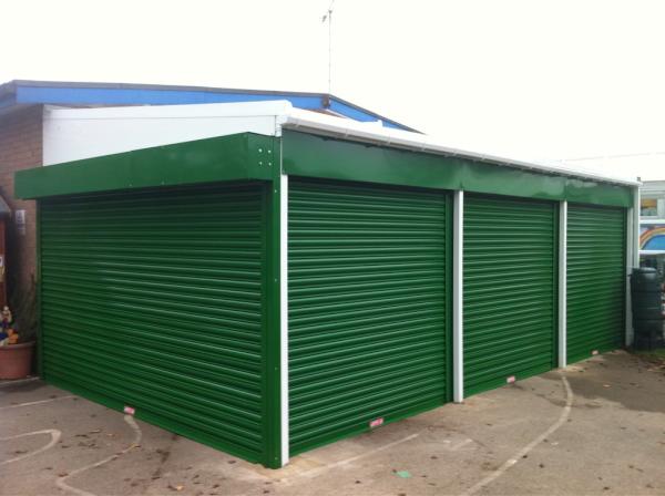 247shutters's tweet image. We specialise in #schoolcanopies and #securityrollershutters,phone 20four7.co.uk for a estimate.