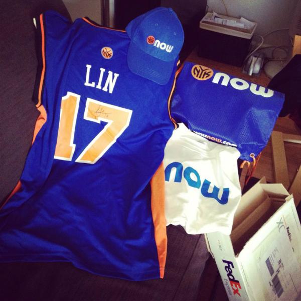 iversohn's tweet photo. @JLin7 Carter's video for you won the #knicksnow contest.  Can he get TIX? http://t.co/nlmYaUva #KnicksTix4Carter http://t.co/xJ5P890H