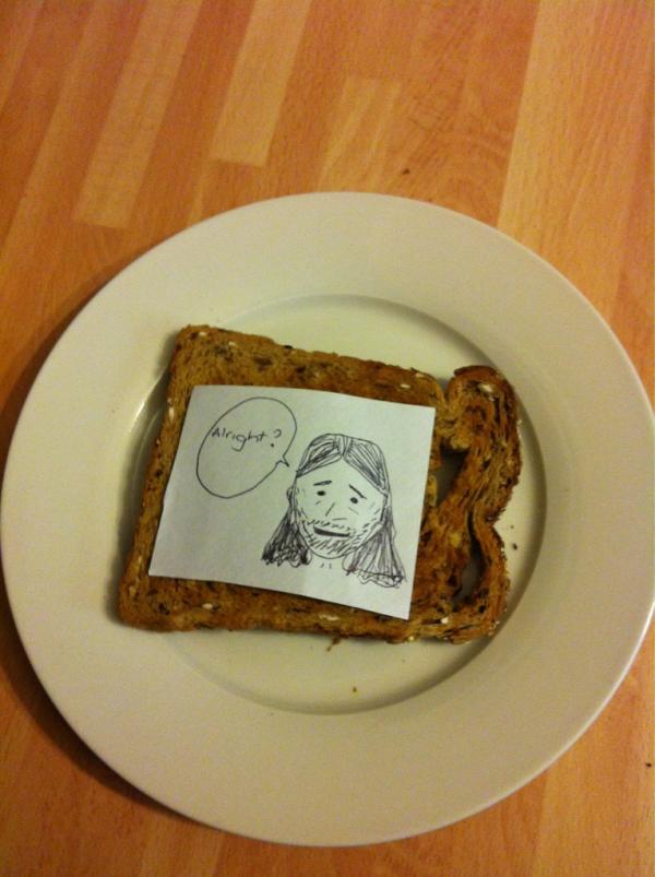 GlennyRodge's tweet image. Is it just me or can you see Jesus's likeness on this piece of toast too?