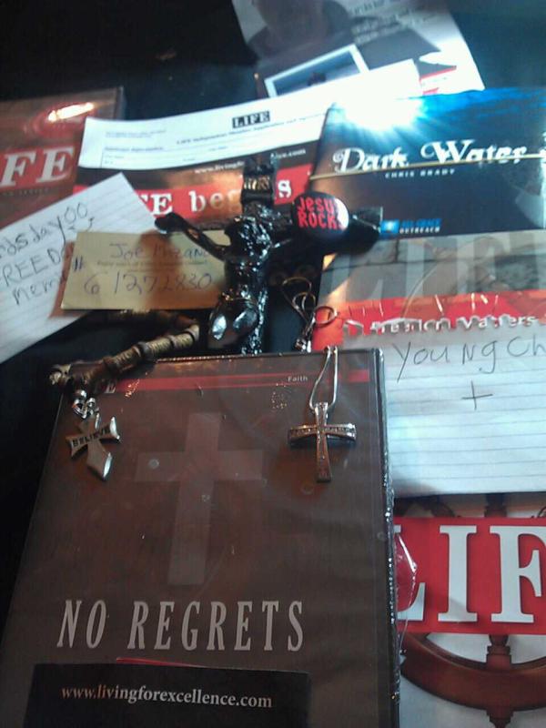 WE PAY$4FOL$OW tweet media