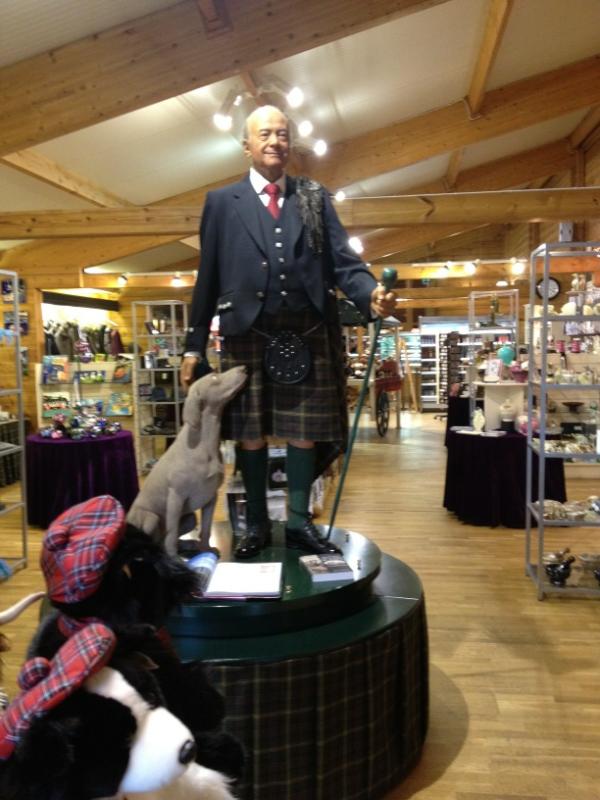 Lauramackie1984's tweet image. Welcome to my home #alfayed #fallsofshin