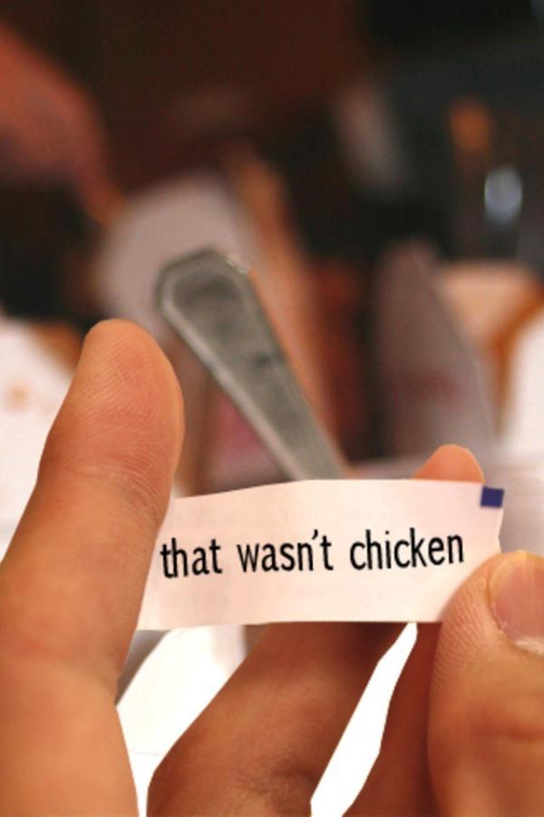 CandiG001's tweet photo. Why did the farmer cross the road? 
Cuz his dik was stuk in a chicken?!? Ooo http://t.co/wSfoq9IX