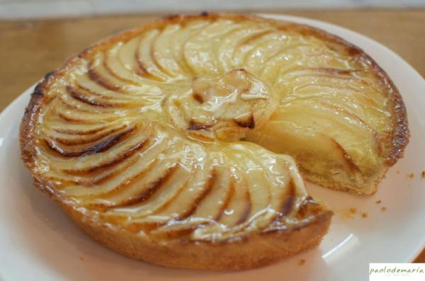 Which wine will you drink with this magnificient apple pie ? #wine #match #food