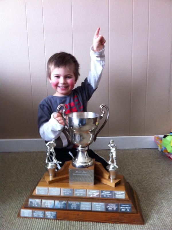 tommyviper's tweet photo. Looks like Jr.Vipers won this year too. We filled the cup up with apple juice and passed it back and forth. #teachthem http://t.co/dJ6UxRfe