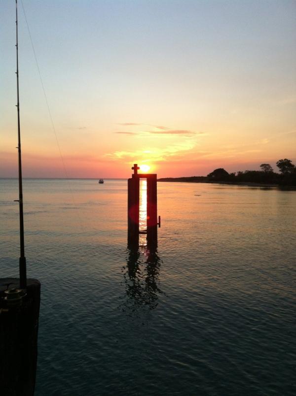 Sally_Fitz's tweet photo. @bodyandsoul_au This is definitely a #serenityspot moment captured at Mornington Island #remoteAus http://t.co/suNMxILC