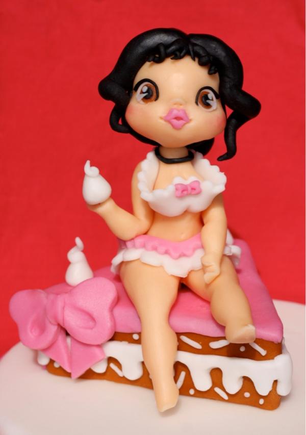 lallichan's tweet image. Laura's #cake ! Addicted to #cakedesign &amp;amp; #sugarpaste