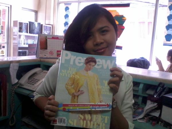 angelbuena05's tweet image. finally i got a copy of #PreviewMag with @143redangel on da cover! beautiful!:-)