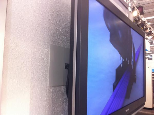 suissepad's tweet image. La solution pour votre écran plat #TV-WAD #Woertz #electrotec