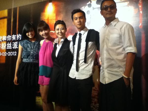 chelraaaa's tweet image. Yay~ #showhand ^^ Main casts=)