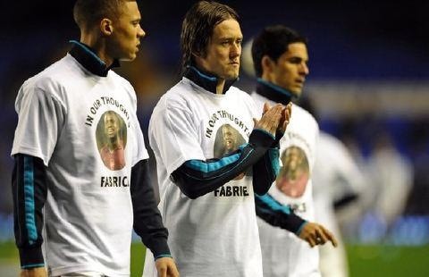 GoonerMelissa's tweet image. #Respect #PrayForMuamba #ArsenaI