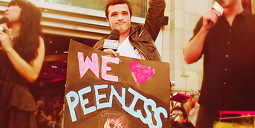 JubilantDemon's tweet image. Greatest couple name in history! #HungerGames I can not wait for tomorrow &amp;lt;3 #TeamPeeniss
