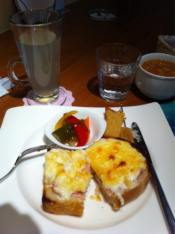 Jillvivienne's tweet photo. 今日は銀座でリフレッシュo͡͡͡͡͡͡͡͡͡͡͡͡͡͡╮(｡❛ᴗ❛｡)╭o͡͡͡͡͡͡͡͡͡͡͡͡͡͡ 
ジンジャーのお店♡ http://t.co/betU0Hmv