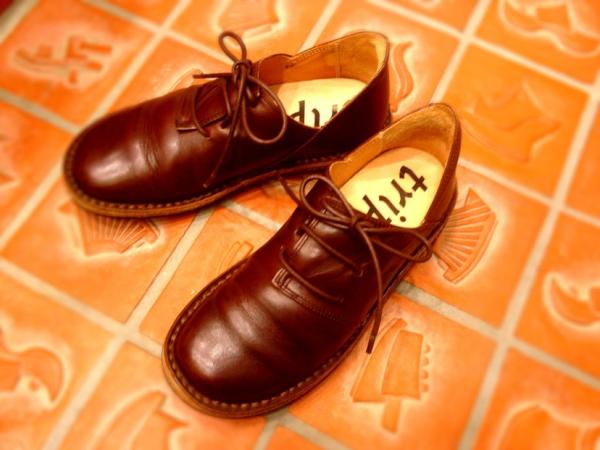 エクルベージュ trippen トリッペン 茶 ラウンド レザーシューズ