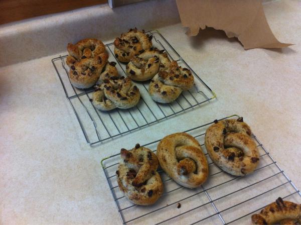 __rayny's tweet image. Can you say YUM? I won't be able to eat three #awlawd #help #notthathungryofahippo