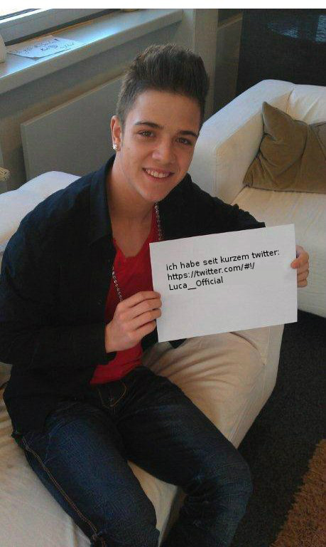 Luca__Official's tweet photo. ich bin der echte Luca Hänni! http://t.co/MhZvbDYQ
